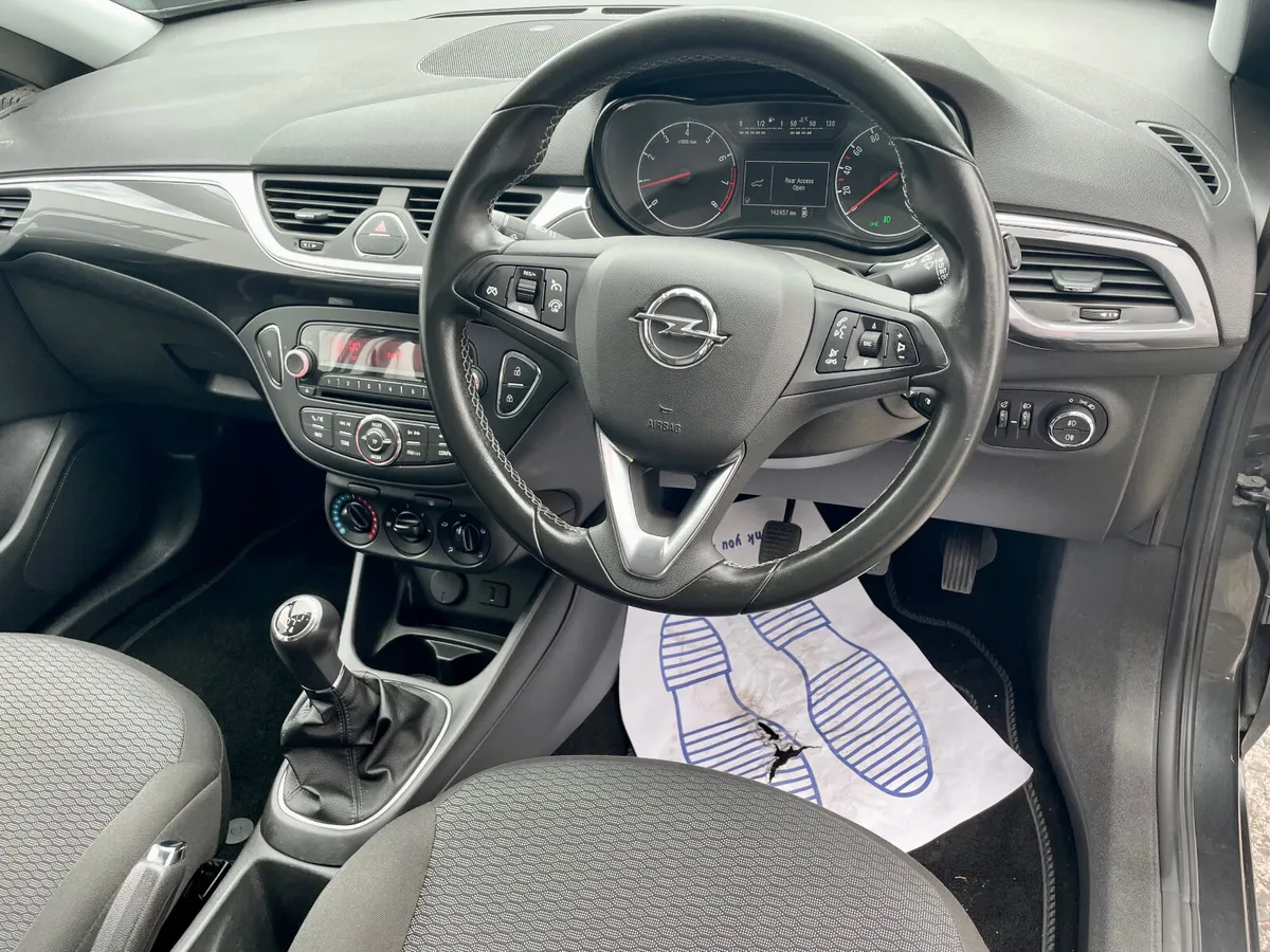 Opel Corsa SC 1.4 Petrol Manual 5DR,2017 - Image 3