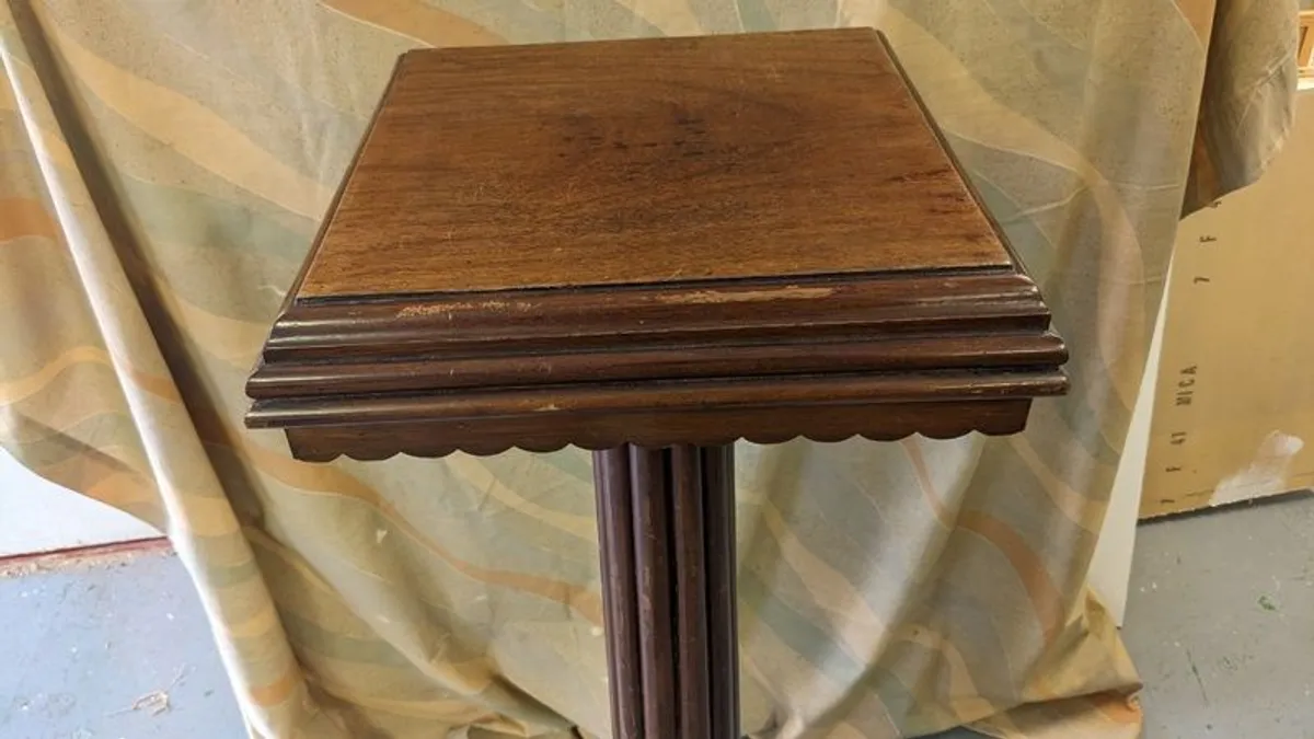 Tall Mahogany Vintage Display Stand - Image 3