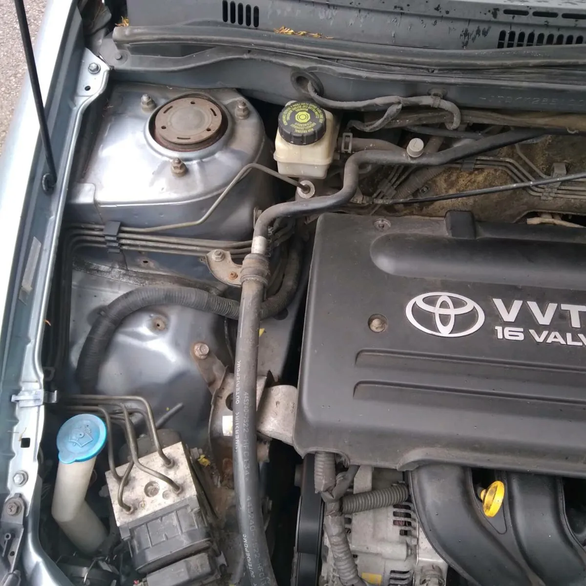 Toyota corolla 1.4 hatchback - Image 3