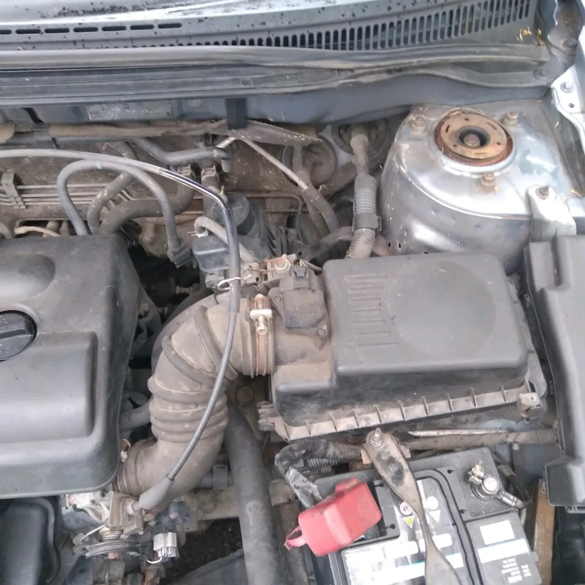 Toyota corolla 1.4 hatchback - Image 4