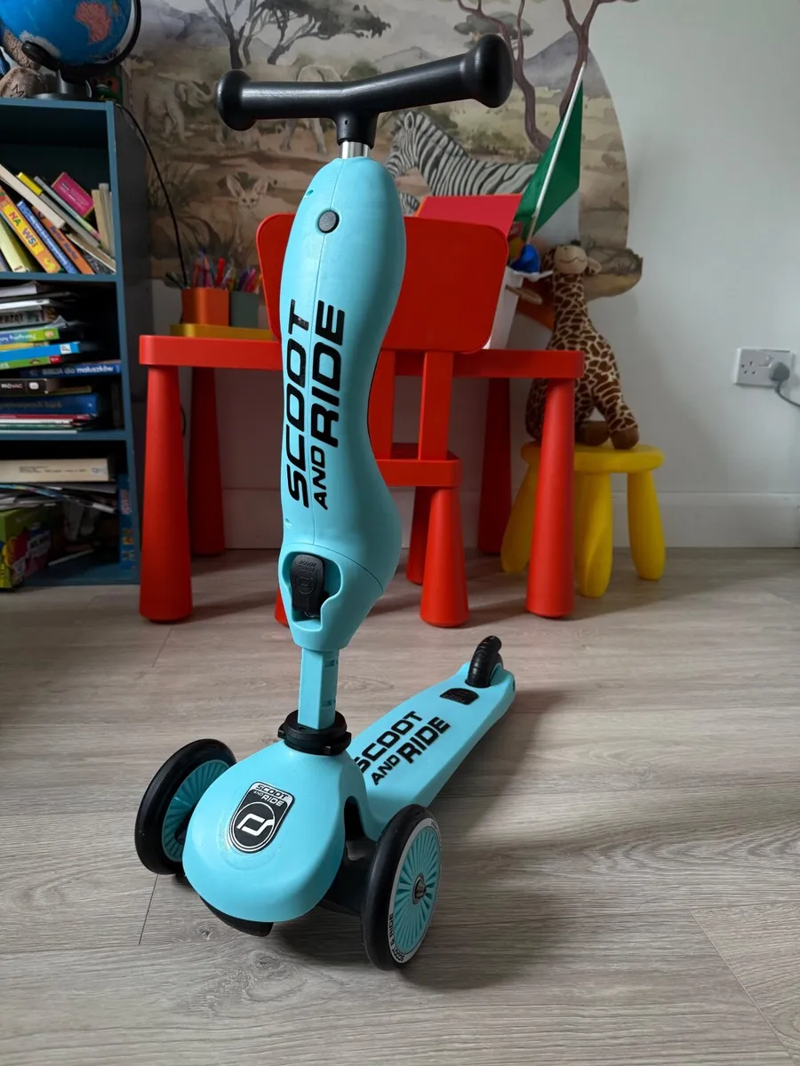 Scoot and ride scooter - Image 3