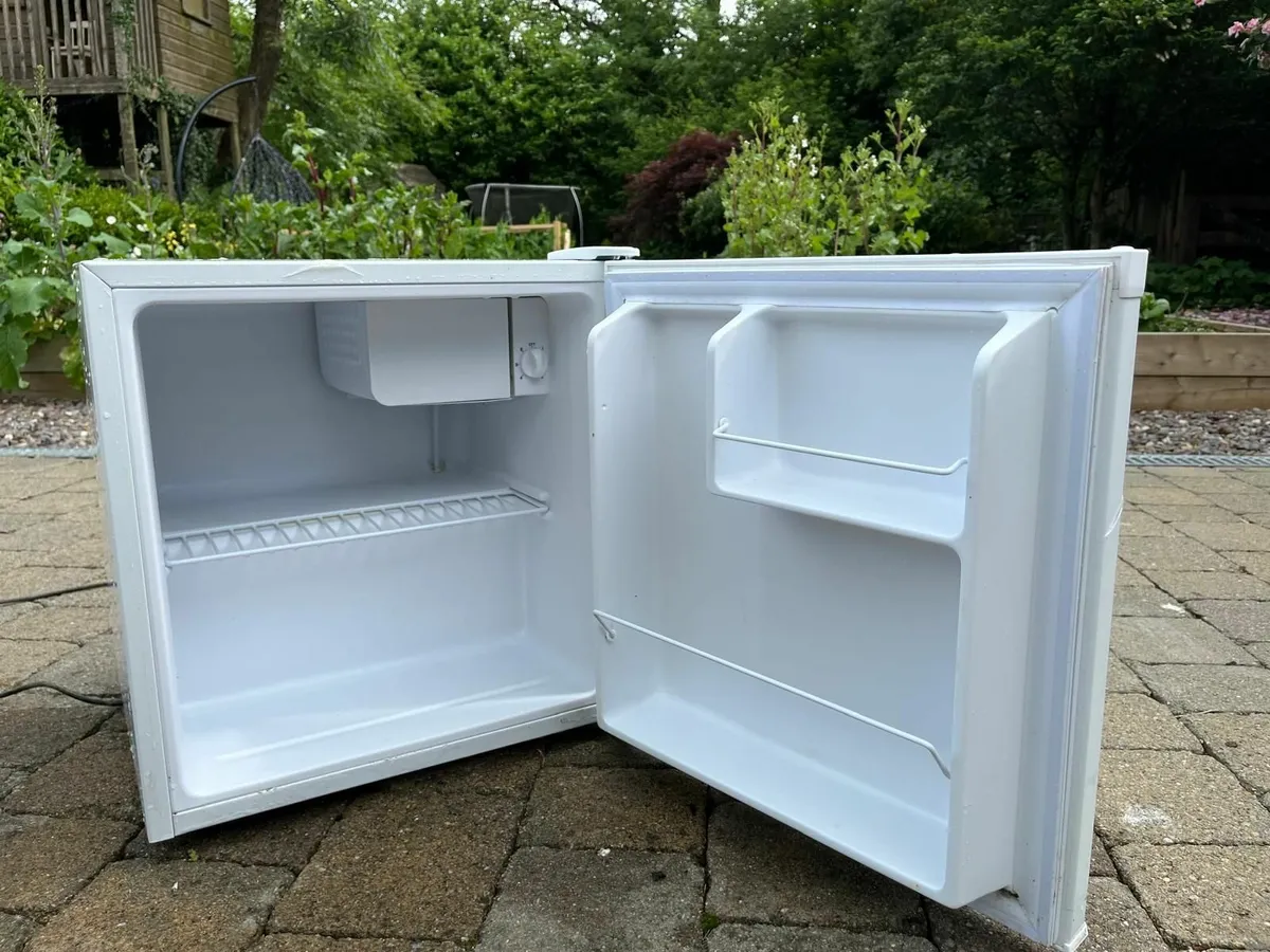 Mini Fridge - Image 2