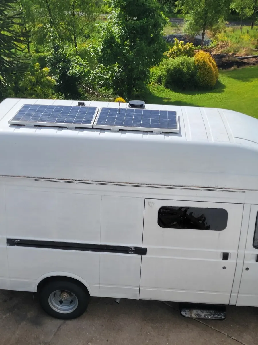 Camper - Image 2