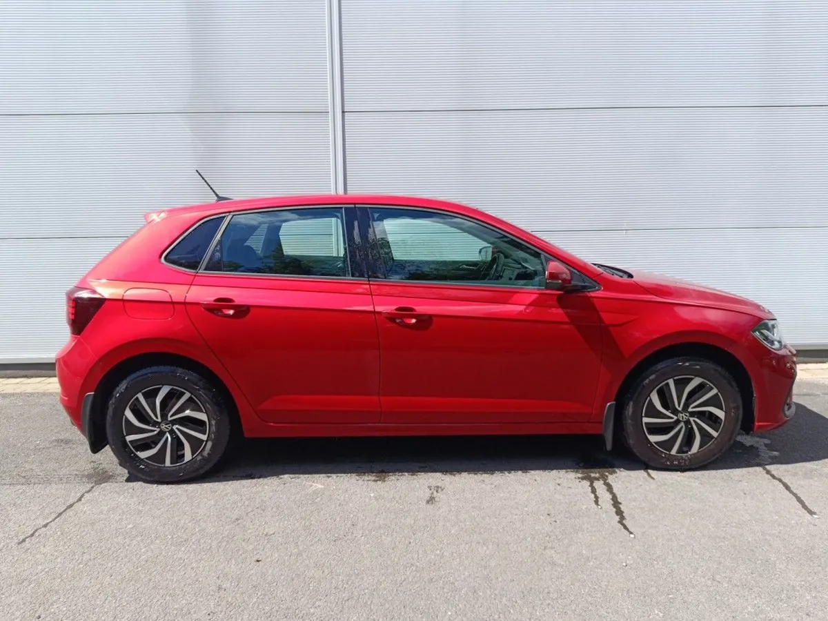 Volkswagen Polo 1.0 TSI 95hp Life 5dr Mint - Image 2
