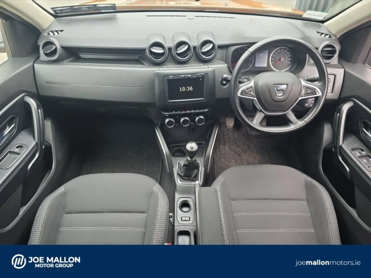 Dacia Duster Blue dCi 115 Prestige - Image 4