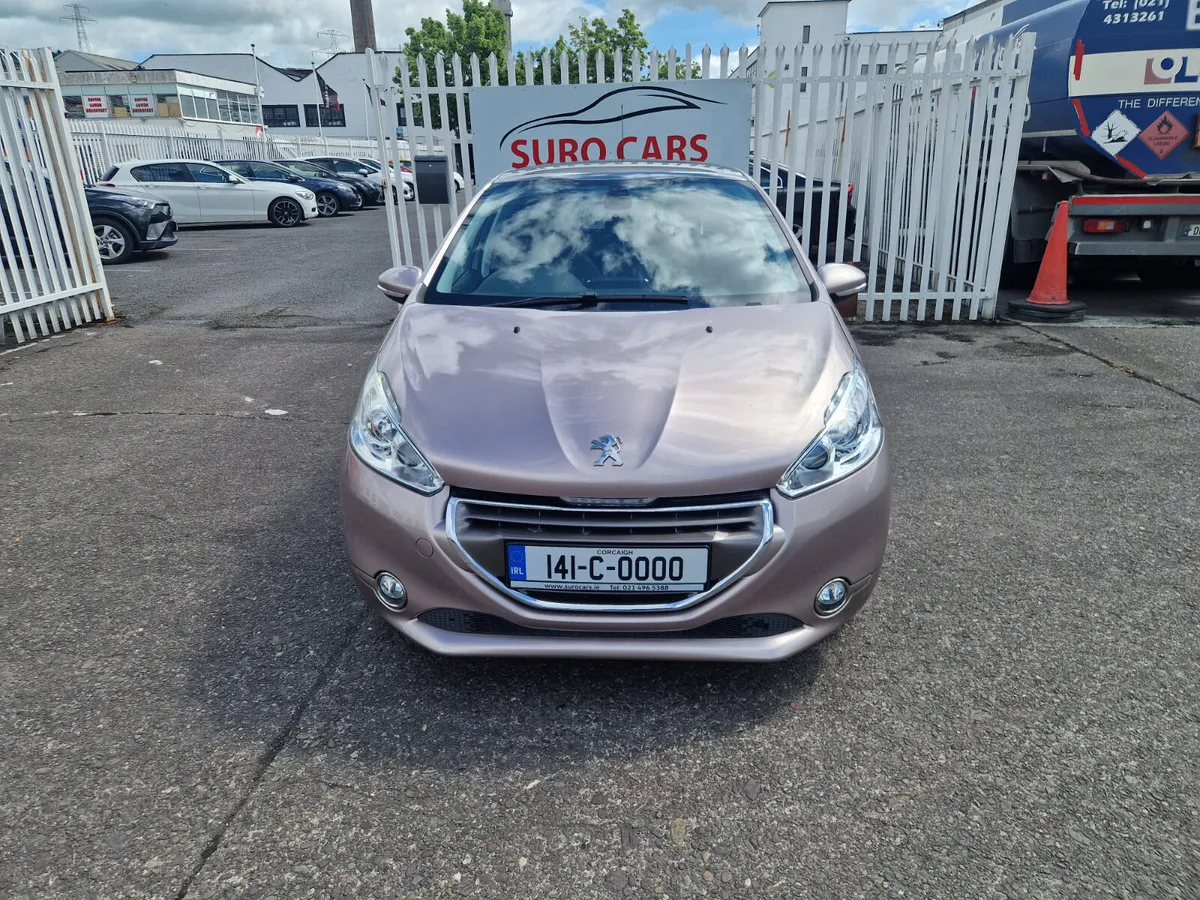 Peugeot 208 1.2 Petrol Auto ( Low Km with Pan Roof - Image 2