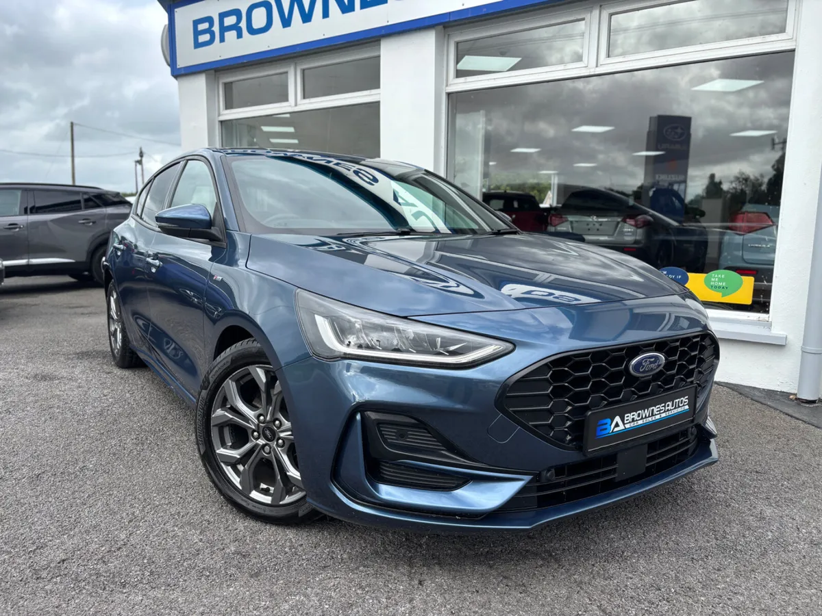 2022 Ford Focus ST-Line 1.5L Auto - Image 4