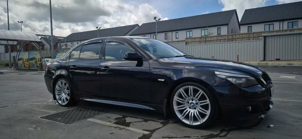 BMW 520D M SPORT - Image 3