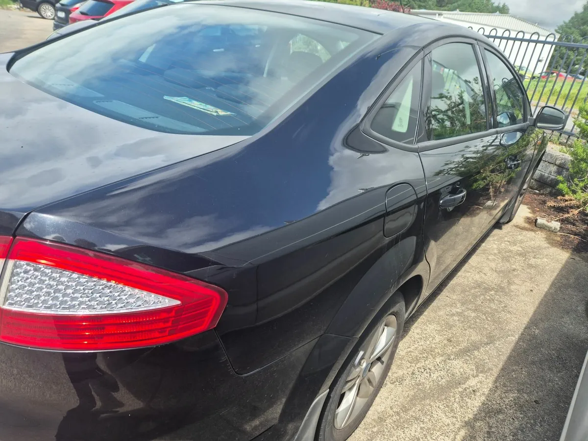 Ford Mondeo 2009 - Image 2