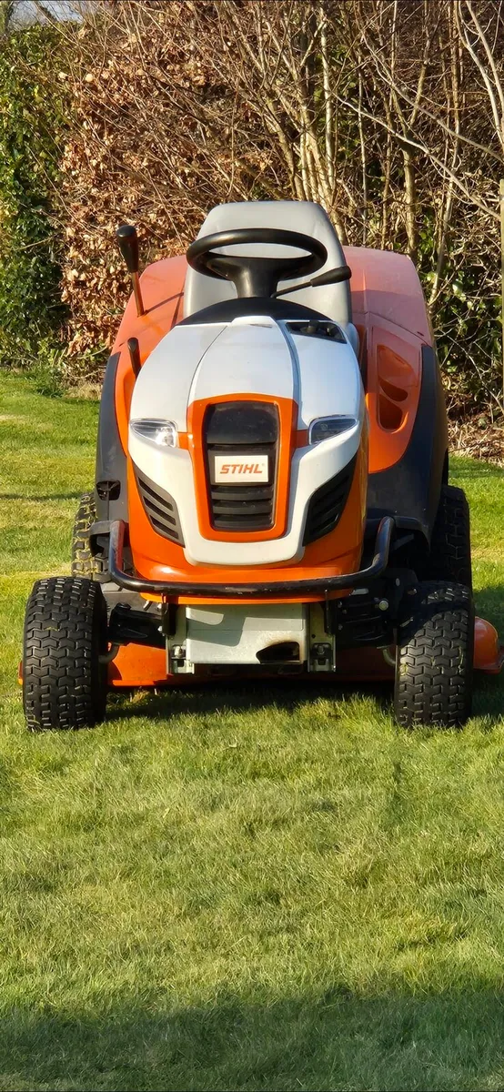 Stihl ride on mower - Image 2