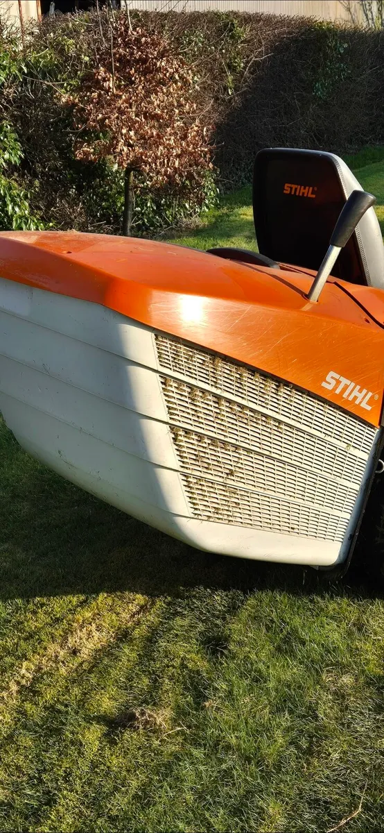 Stihl ride on mower - Image 4