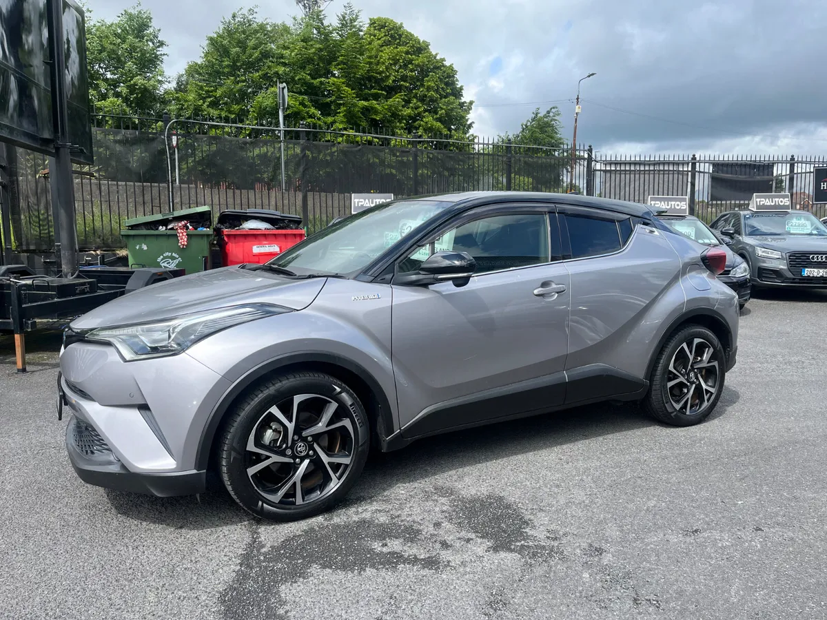 TOYOTA CHR 1.8 HYBRID SPORT 2018 - Image 1