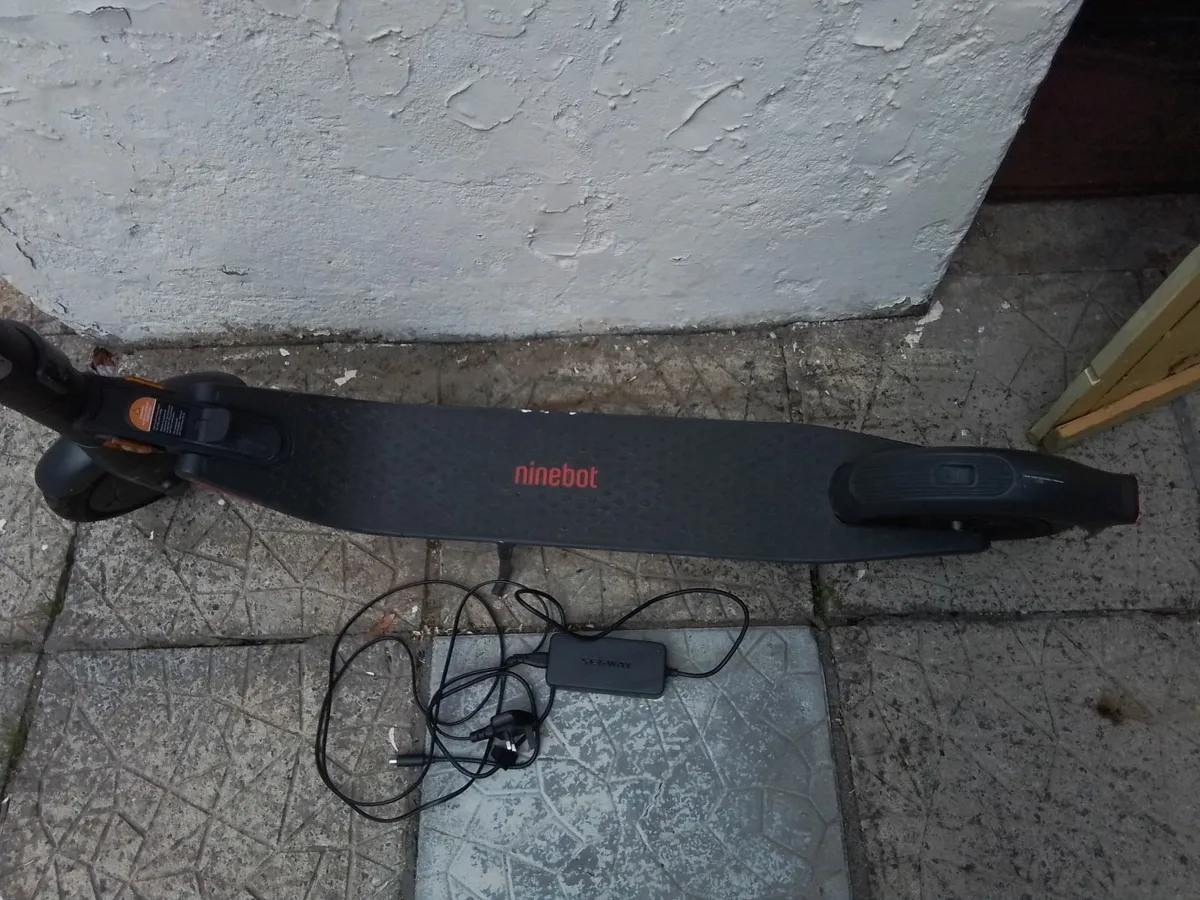 Escooter - Image 2