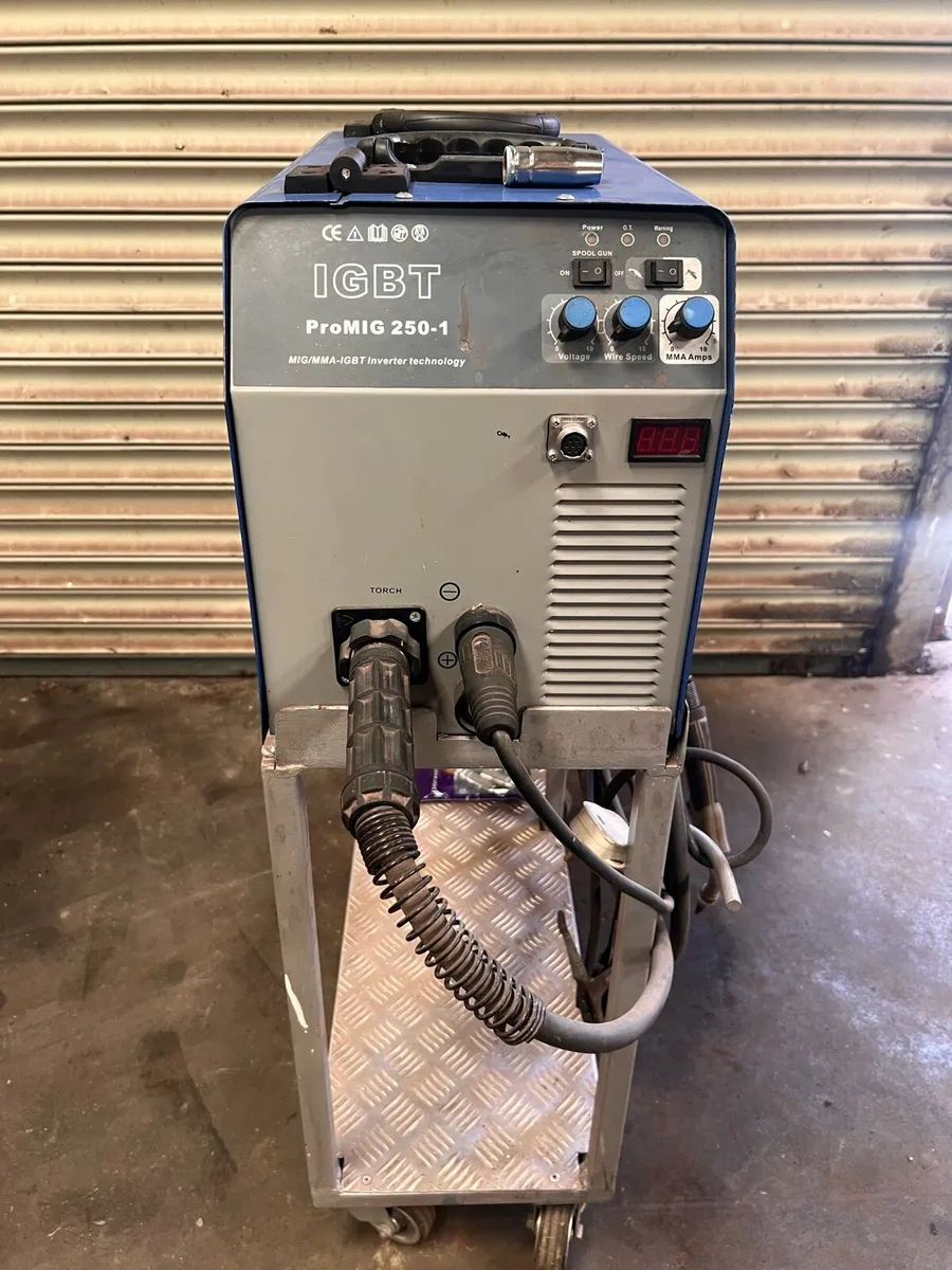 R-Tech 250 amp Mig Welder - Image 3