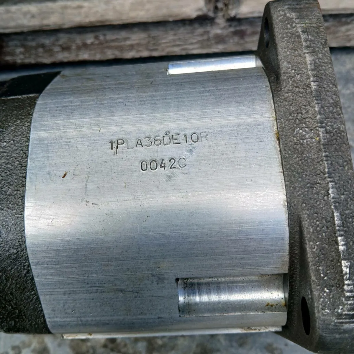 New hydraulic pump - Image 3