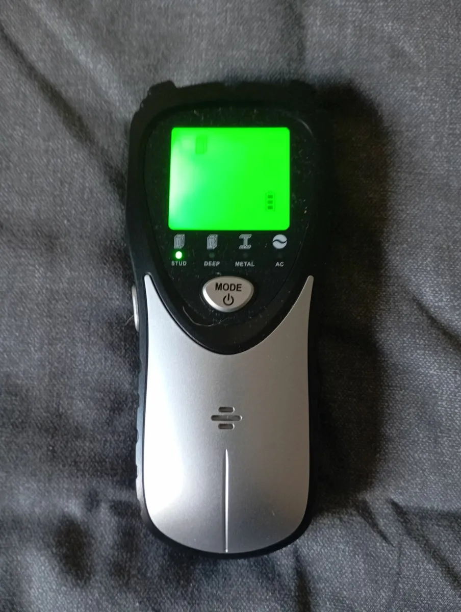 4 in 1 Stud Finder