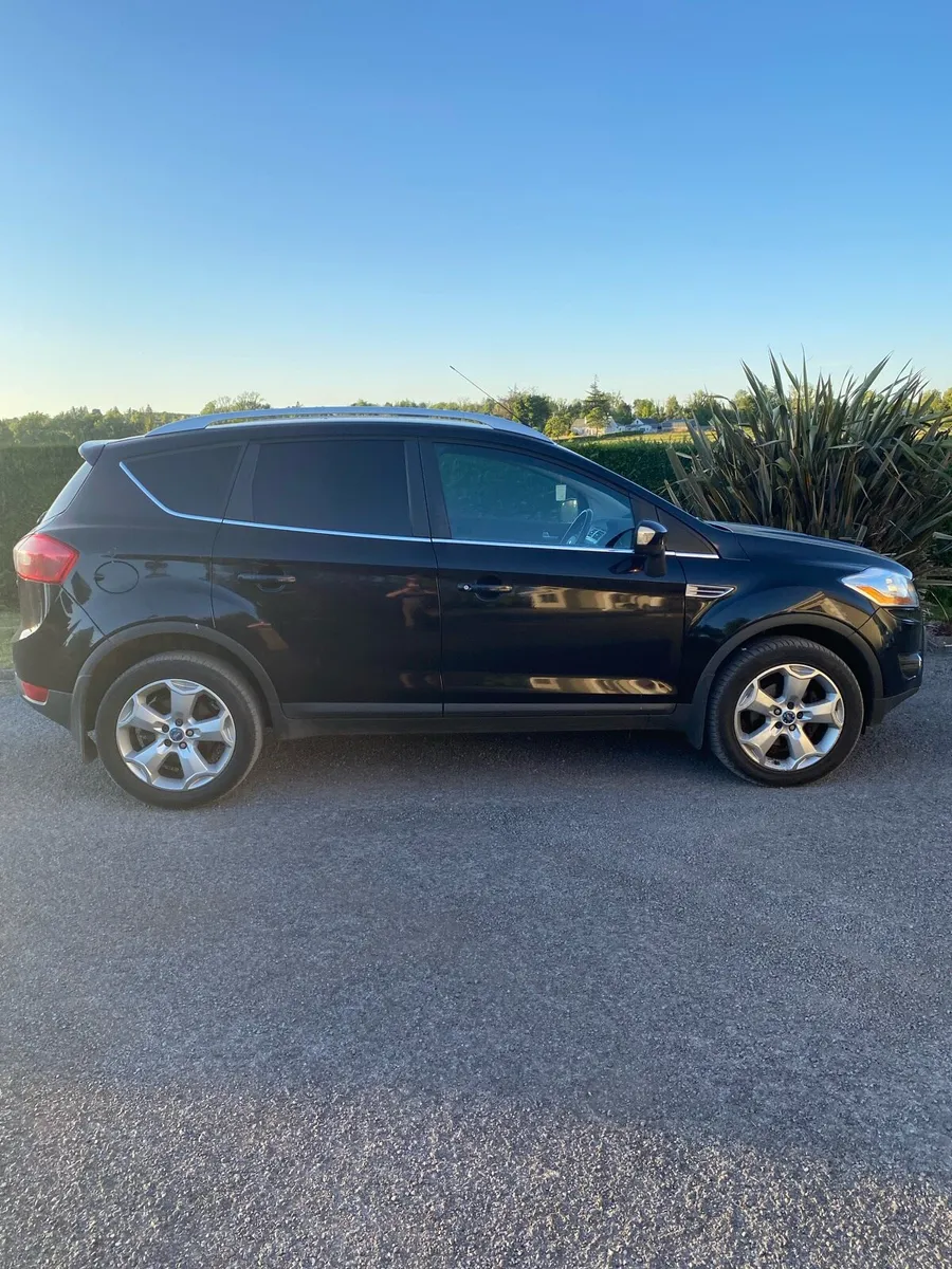 2010 Ford Kuga - Image 3