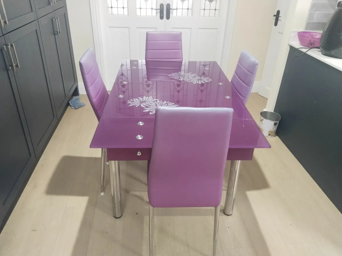 Dining table with 4 chairs - Image 2