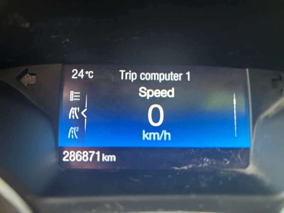 Ford Focus - Image 2