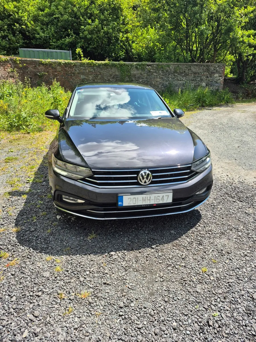 Volkswagen Passat 2020 - Image 1