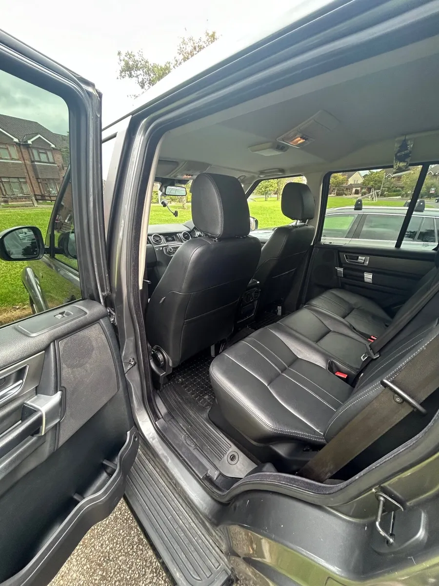 Land Rover Discovery 2014 - Image 4