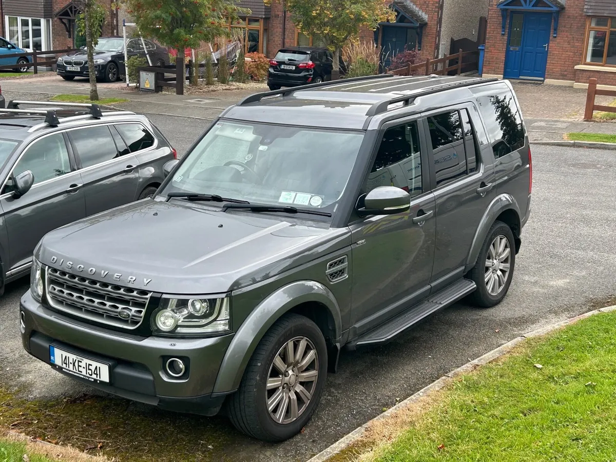Land Rover Discovery 2014 - Image 1
