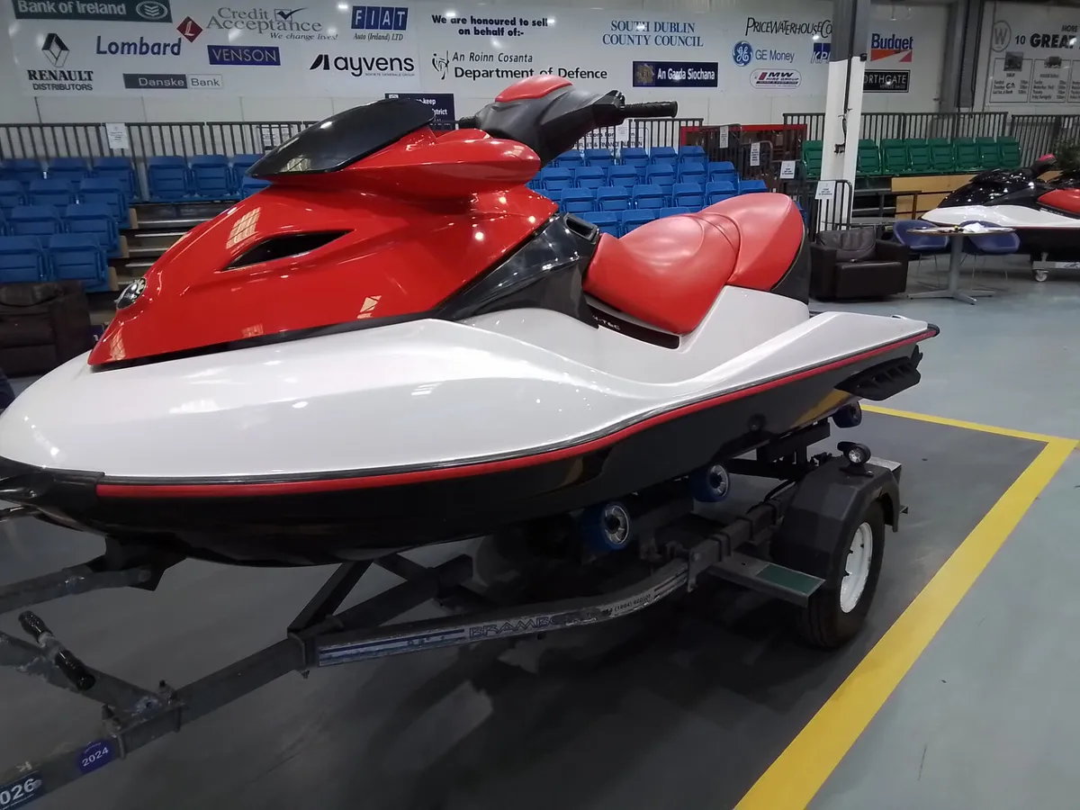 Ex Inland Fisheries Direct Seadoo 4-Tec Jetski - Image 2