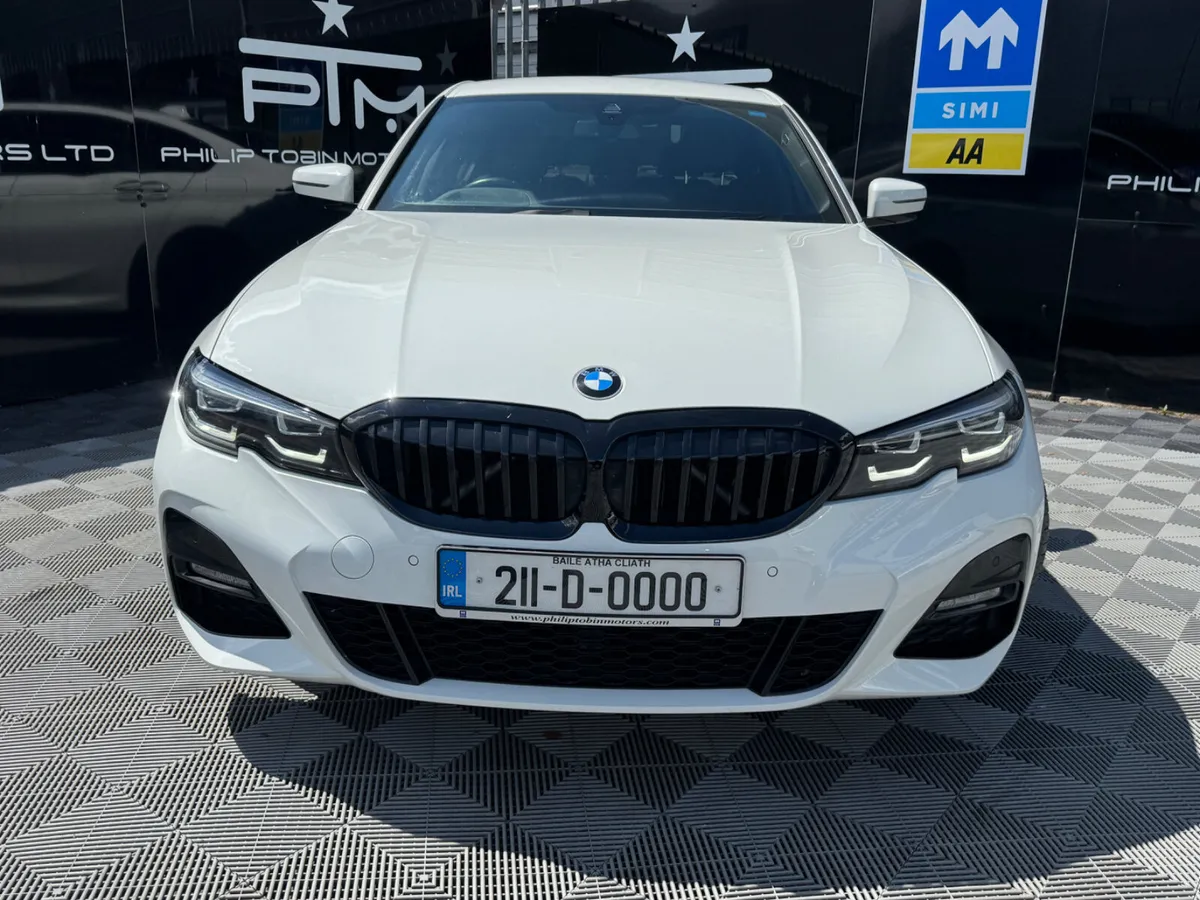 BMW 330e M Sport Pro G20 288HP Tech & Pro Pack - Image 4