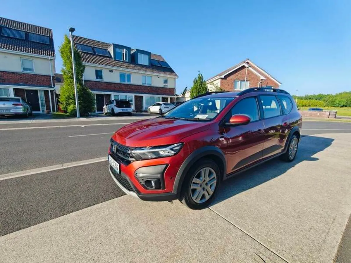 2022 Dacia Jogger - Image 1
