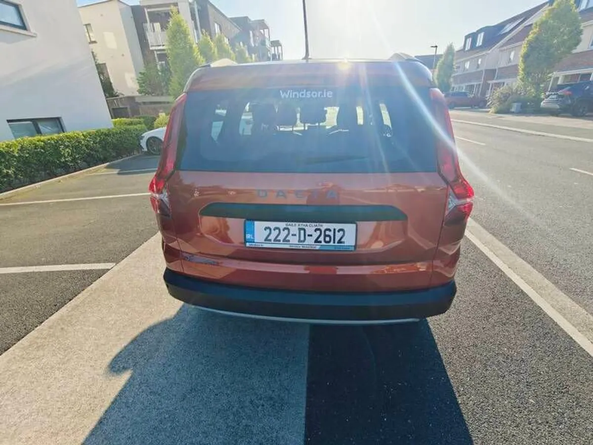 2022 Dacia Jogger - Image 4