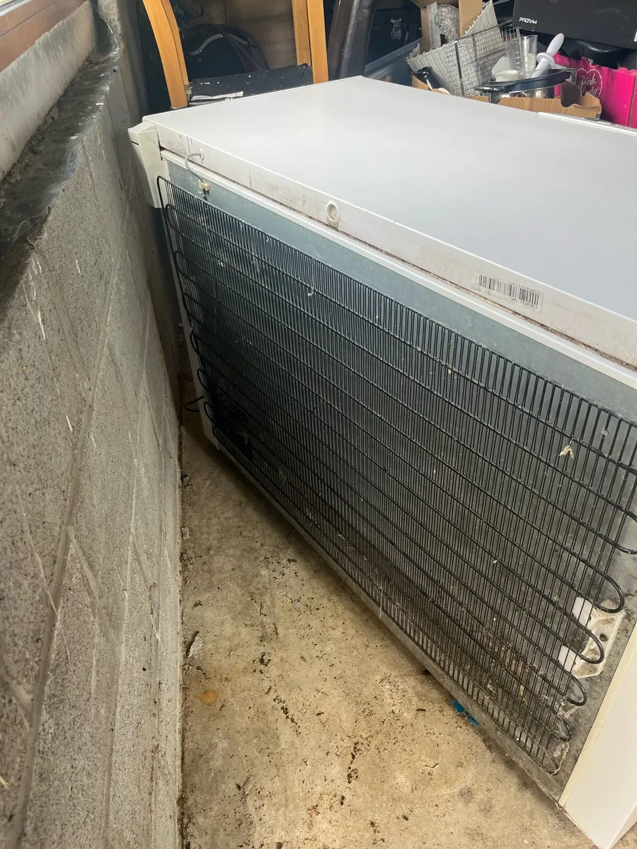 Chest Freezer - Image 3