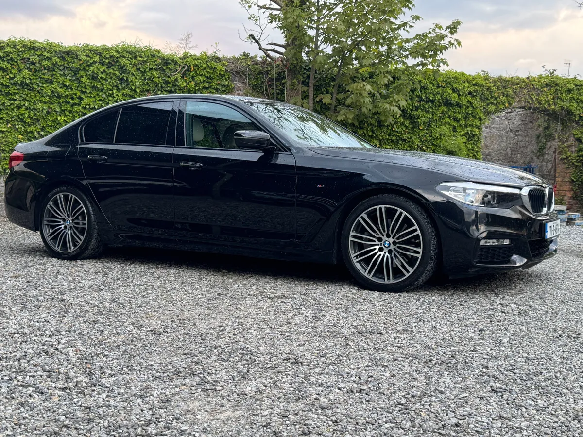 2017 BMW 520D M-Sport Automatic - Image 4