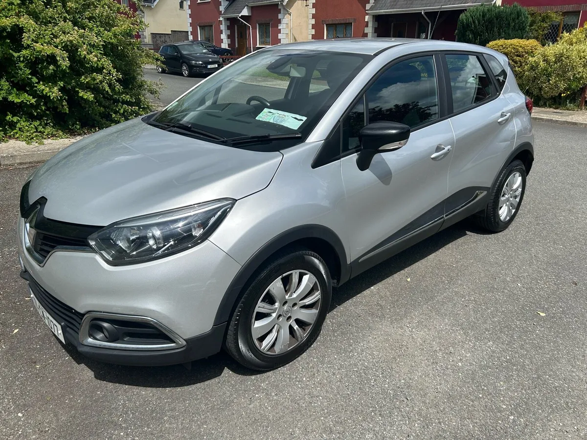 Renault Captur life 1.5dci 90 Auto - Image 3