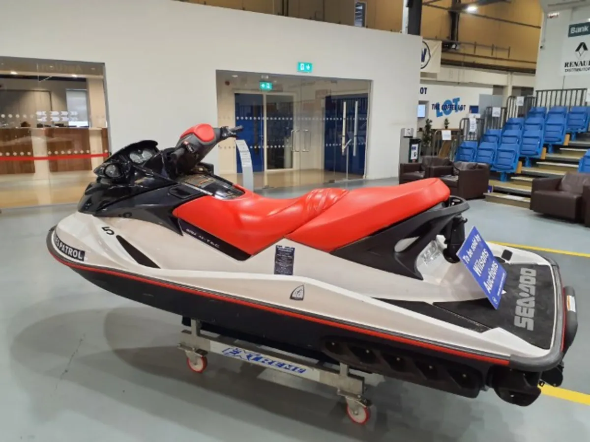 Ex Inland Fisheries Seadoo Rotax 4-Tec Jet Ski - Image 4