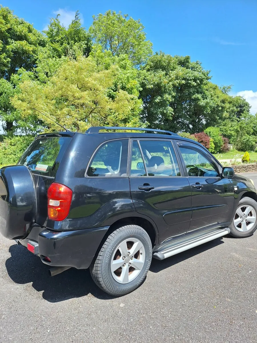Toyota RAV4 2005 - Image 4