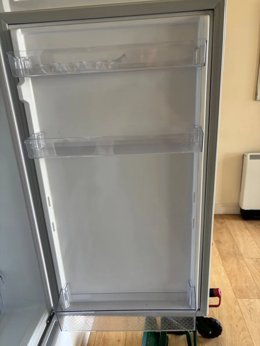 Beko Fridge/freezer - Image 3