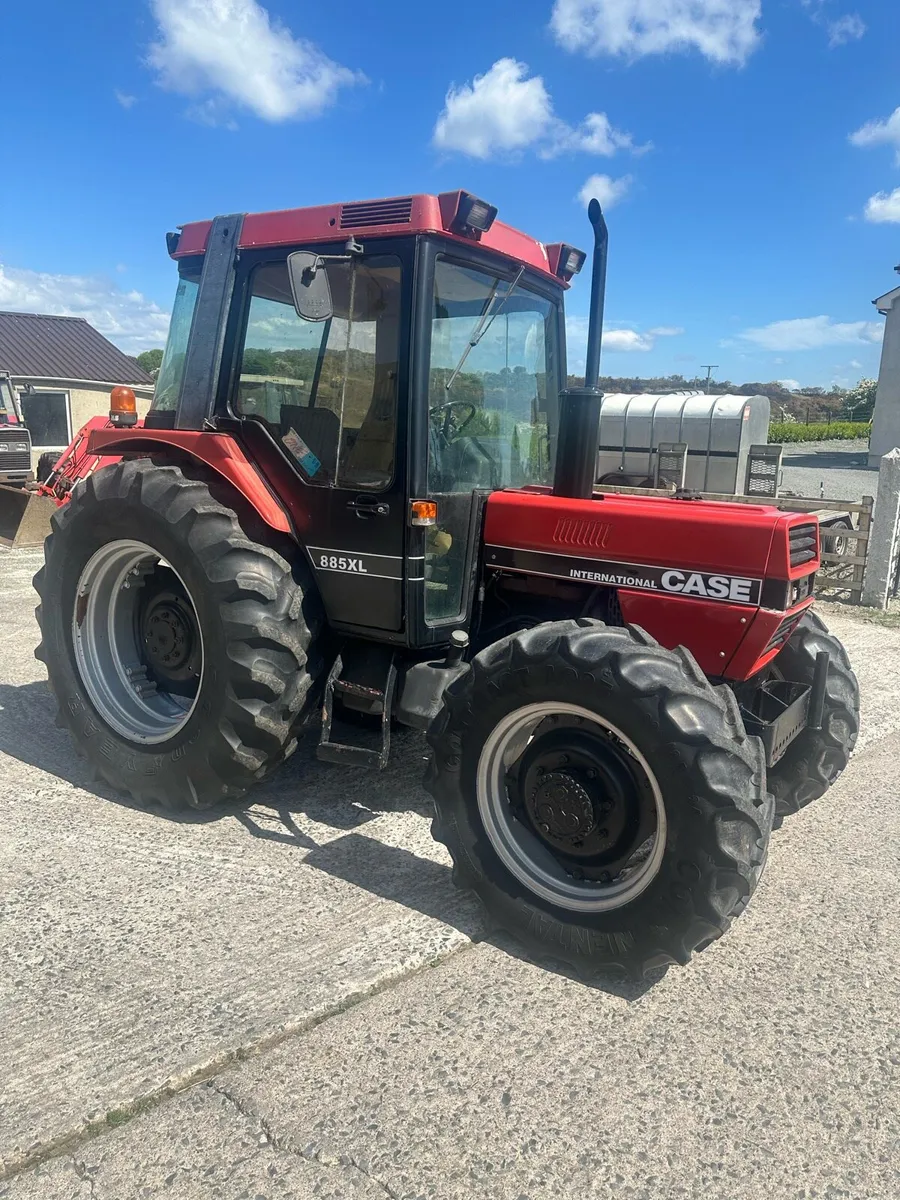Case 885 XL 4WD - Image 1