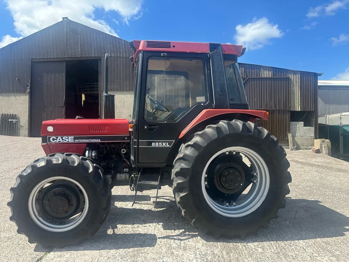 Case 885 XL 4WD - Image 4