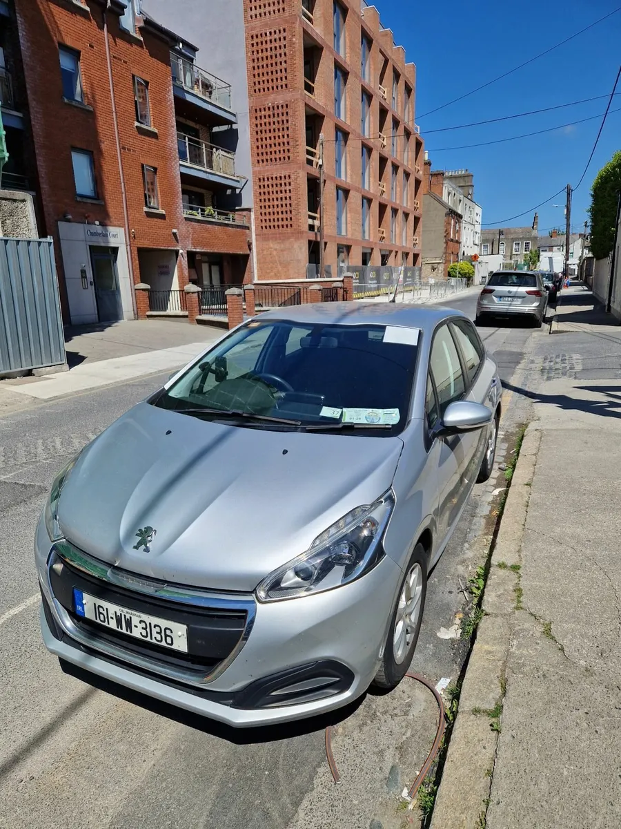 Peugeot 208 2016 - Image 1