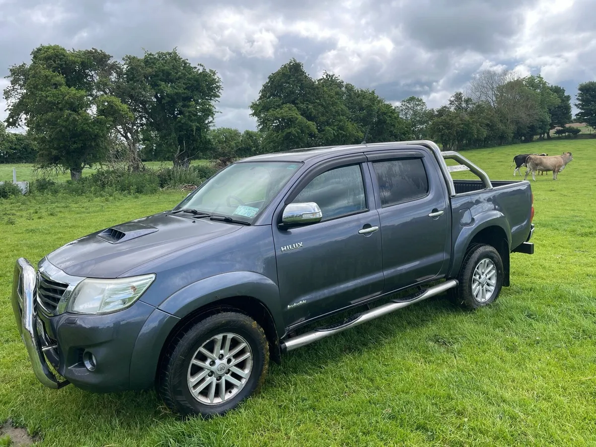 Toyota Hilux - Image 3