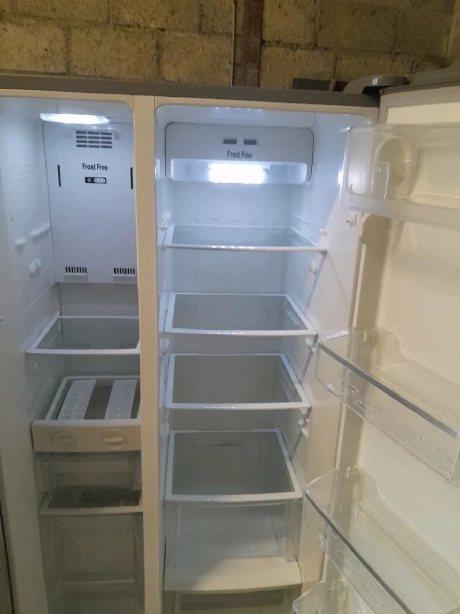 Fridge - Image 3