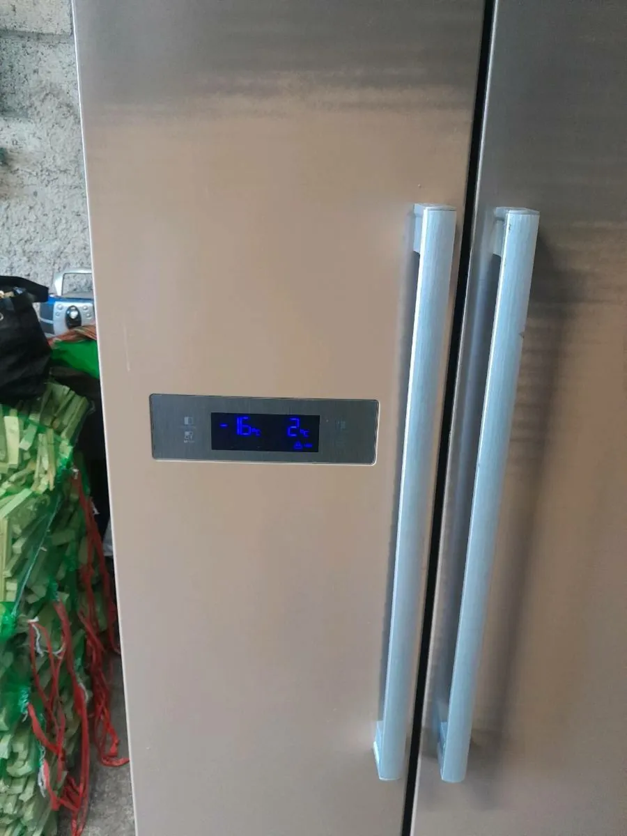 Fridge - Image 4
