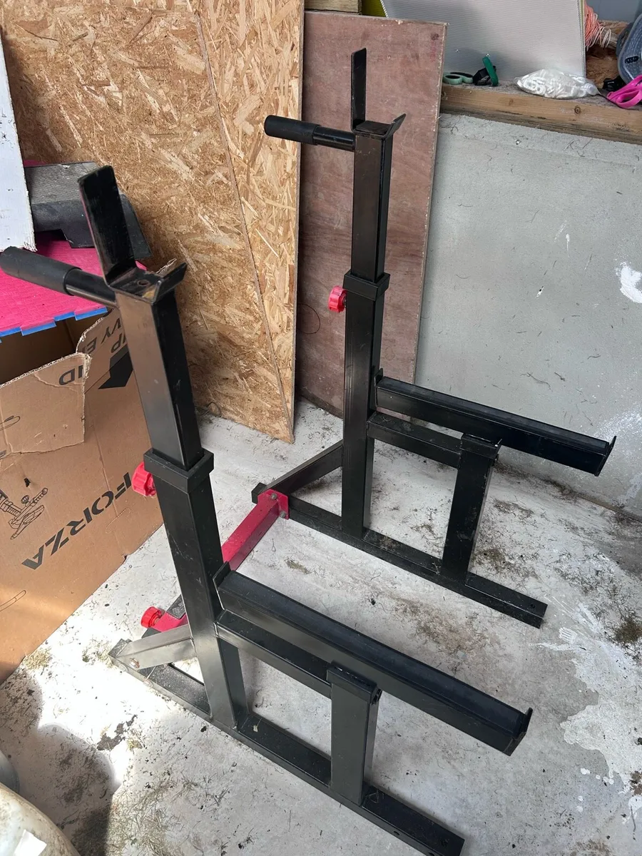 Gym equipment - Image 1