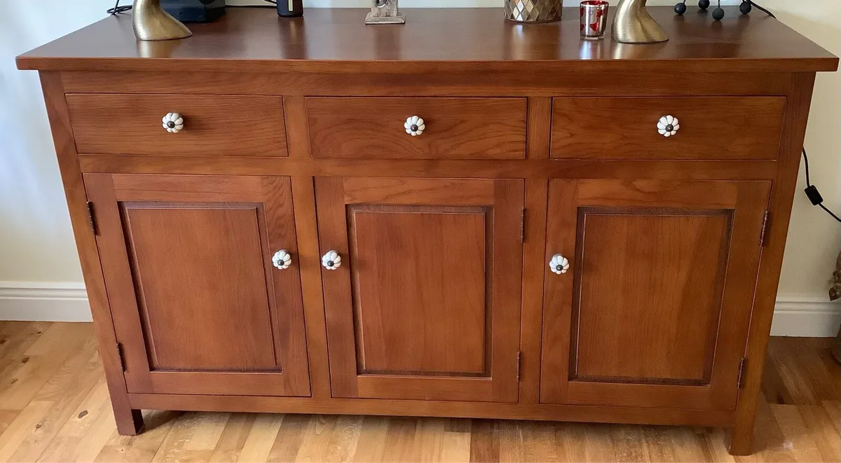 Sideboard