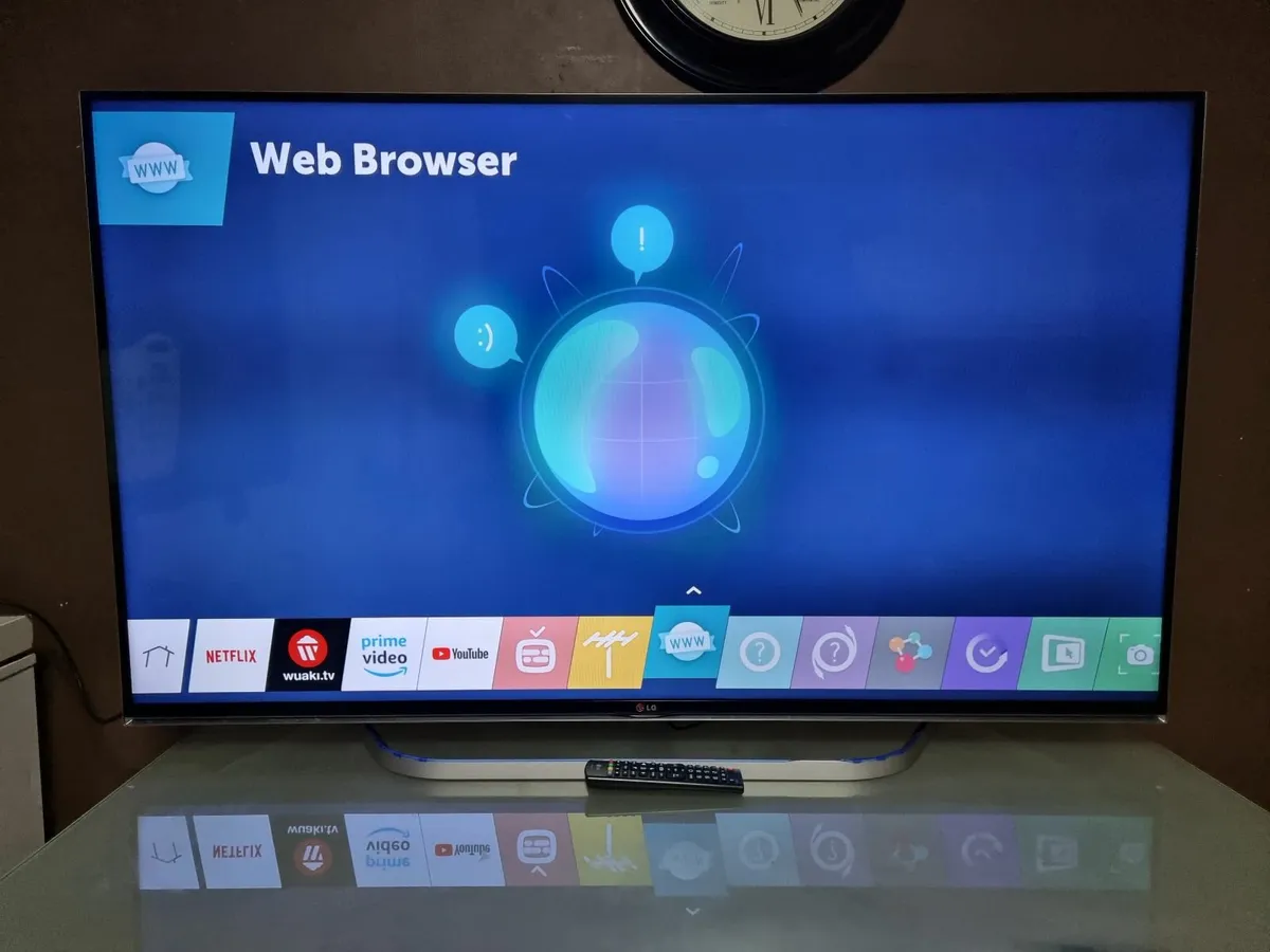 55" LG WebOs Freeview HD Smart 3D LED TV - Image 4
