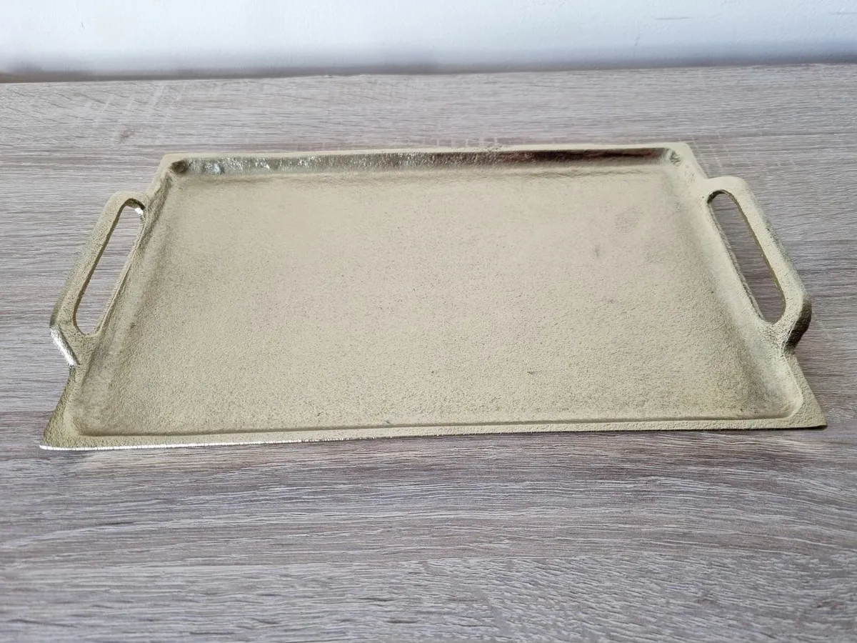 Gold metal decorative tray with handles 29x18cm - Image 3