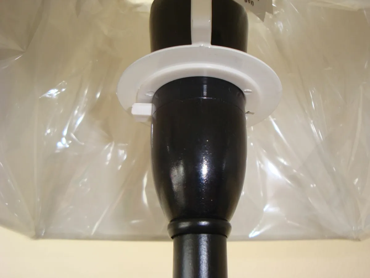 Bedside table lamp with new lamp shade- H39 cm - Image 2
