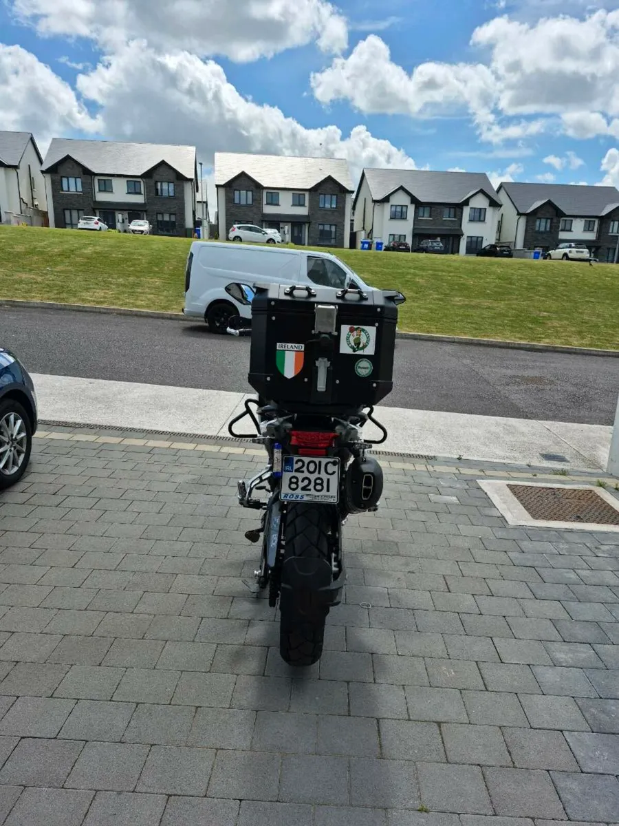 TRK 502X (Like brand new) - Image 3