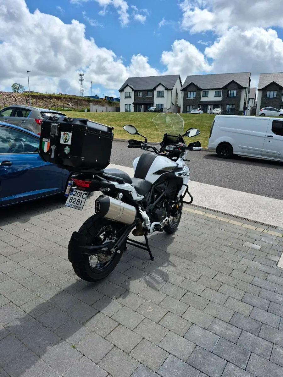 TRK 502X (Like brand new) - Image 4