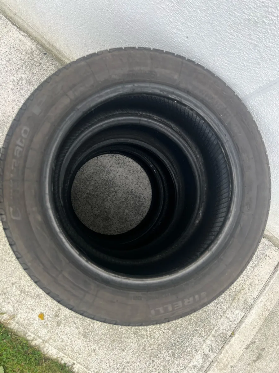 Pirelli R16 - Image 1
